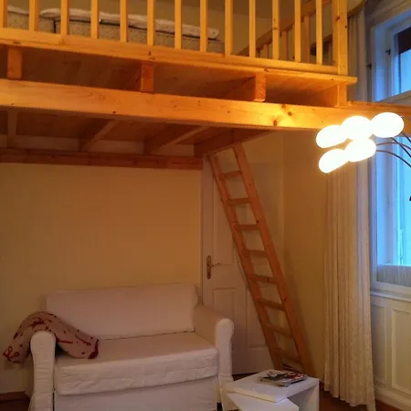 Apartment Cascade